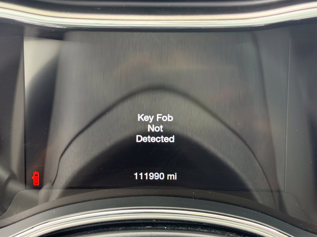 Used 2018 Jeep Grand Cherokee Altitude RWD image 4