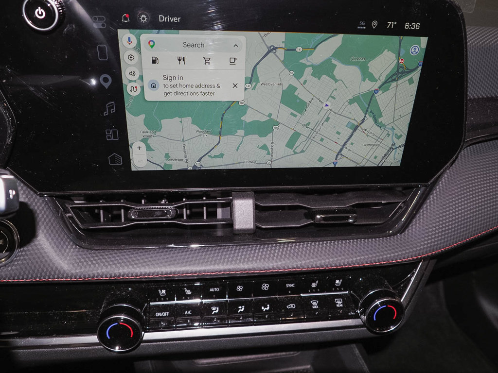 New 2026 Chevrolet Equinox RS w/ Convenience Package III FWD image 9