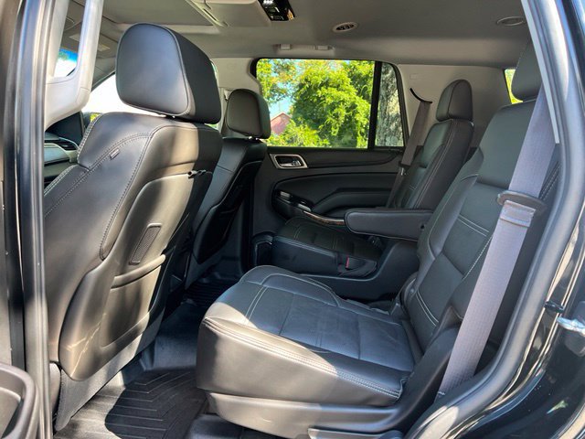 Used 2015 GMC Yukon Denali w/ Premium Package AWD/4WD image 14
