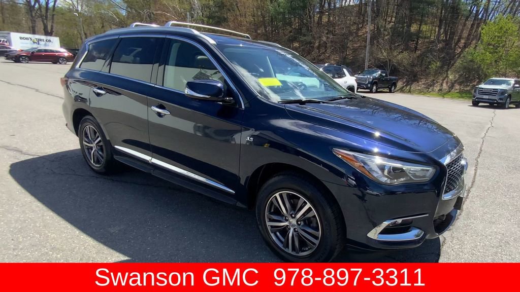 Used 2019 INFINITI QX60 Luxe w/ Essential Package AWD/4WD image 2