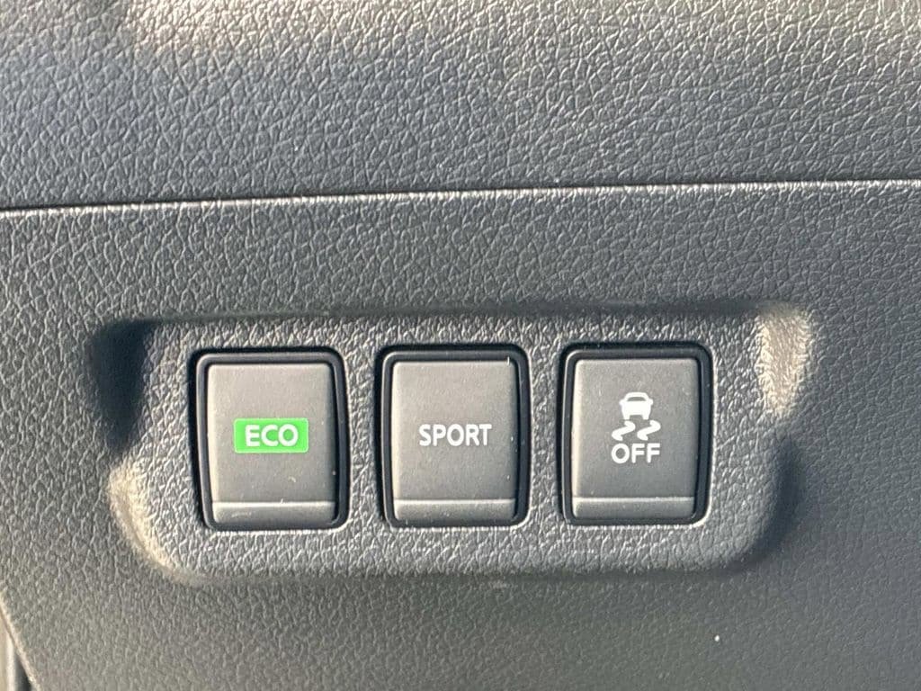 Used 2017 Nissan Sentra SR Turbo w/ SR Turbo Premium Package FWD image 24