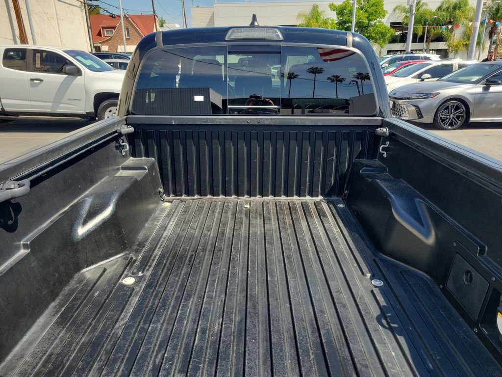 Used 2023 Toyota Tacoma TRD Off-Road AWD/4WD image 8
