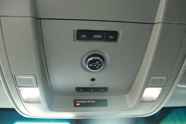 Used 2016 Chevrolet Tahoe LT RWD image 19