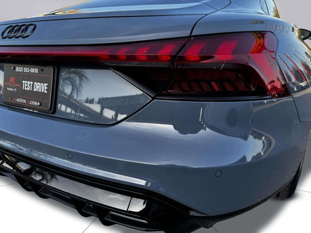 Used 2023 Audi e-tron GT Premium Plus w/ Performance Package image 14