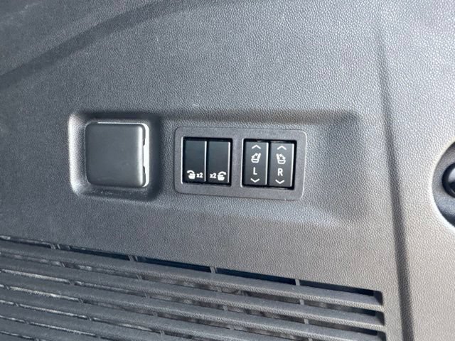 Certified 2023 Chevrolet Suburban Premier w/ Max Trailering Package AWD/4WD image 14