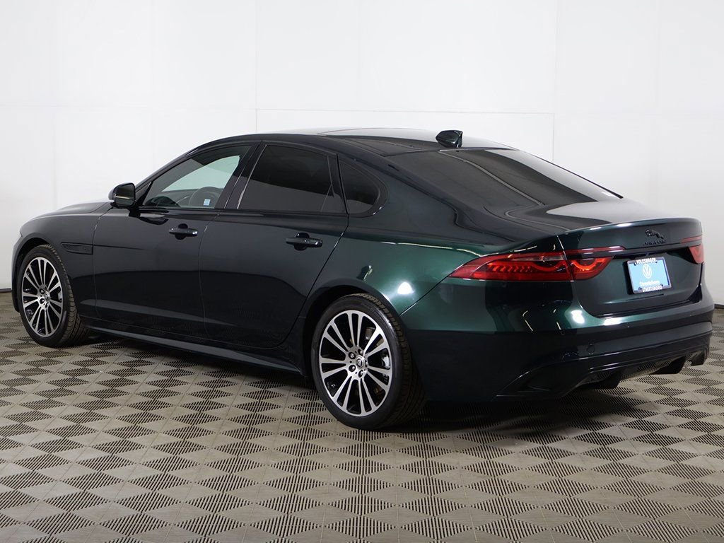 Used 2024 Jaguar XF R-Dynamic SE image 13