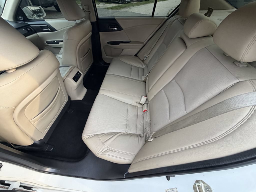 Used 2013 Honda Accord EX-L image 12