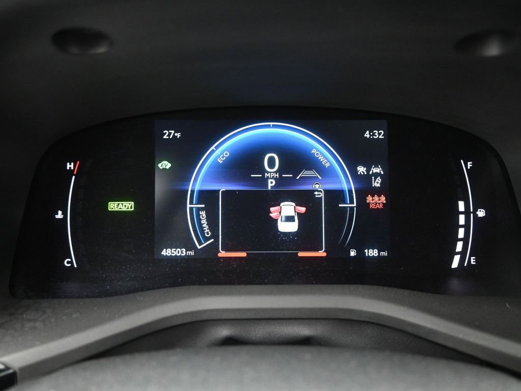 Used 2025 Toyota Camry LE image 16