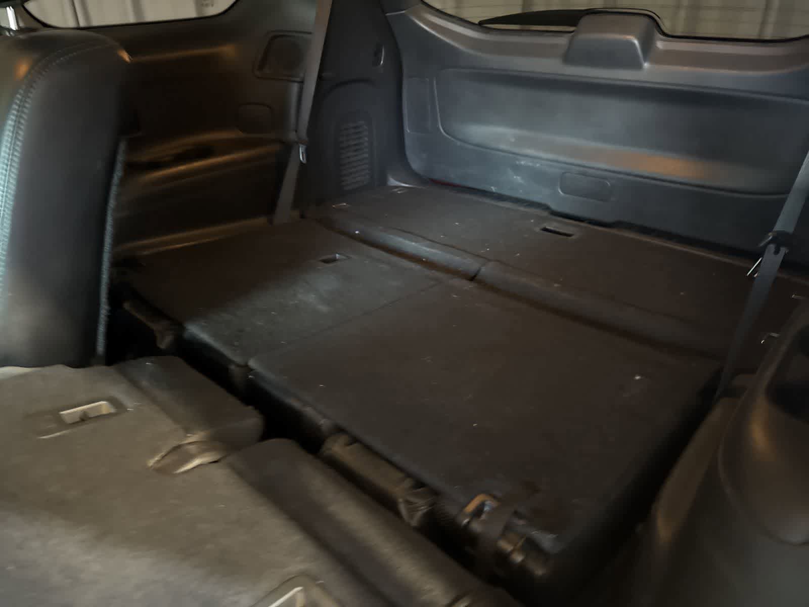 Used 2018 Nissan Pathfinder Platinum FWD image 19