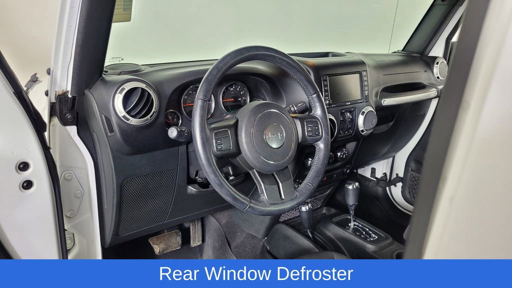 Used 2018 Jeep Wrangler Unlimited Sahara image 13