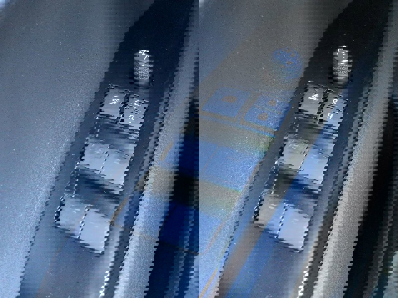 Used 2025 Toyota Camry SE FWD image 20