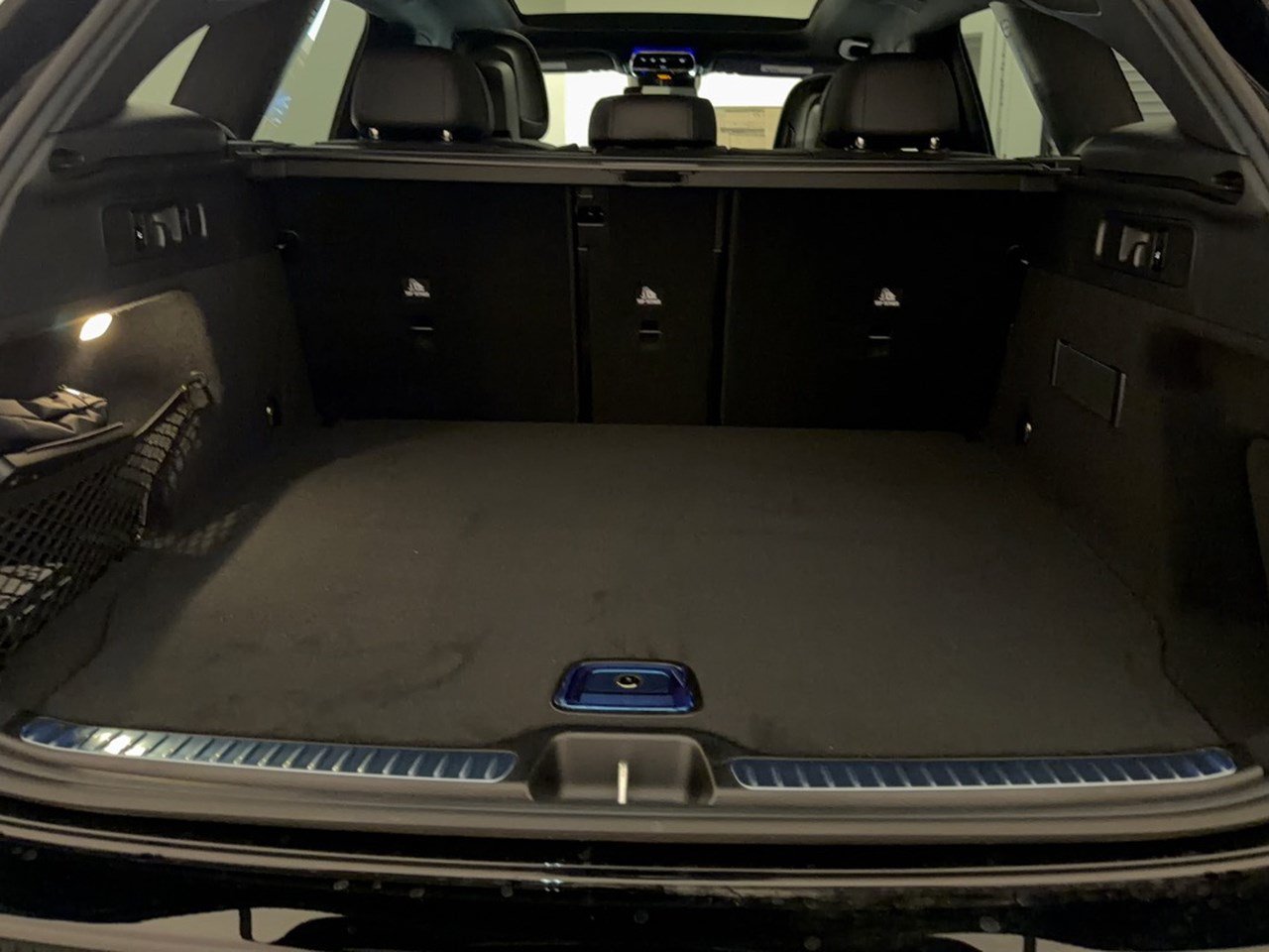 Used 2027 Mercedes-Benz GLC 300 image 28