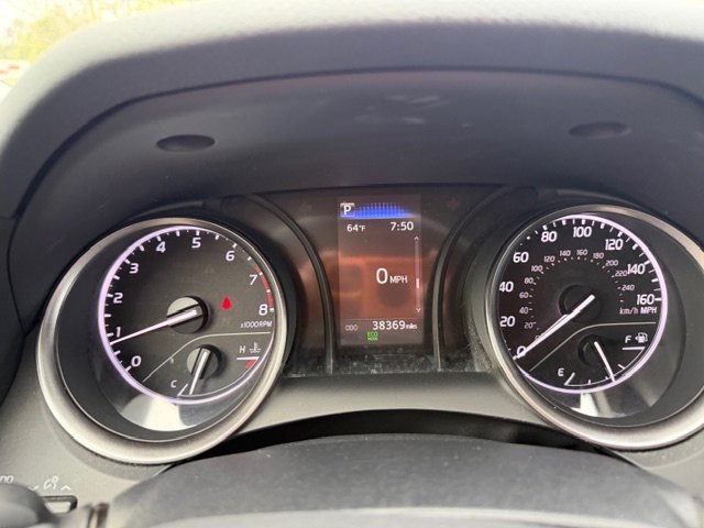 Used 2024 Toyota Camry SE FWD image 14