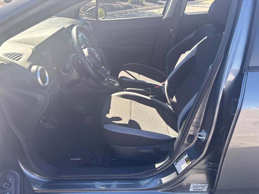 Used 2025 Nissan Versa S w/ Trunk Package FWD image 11