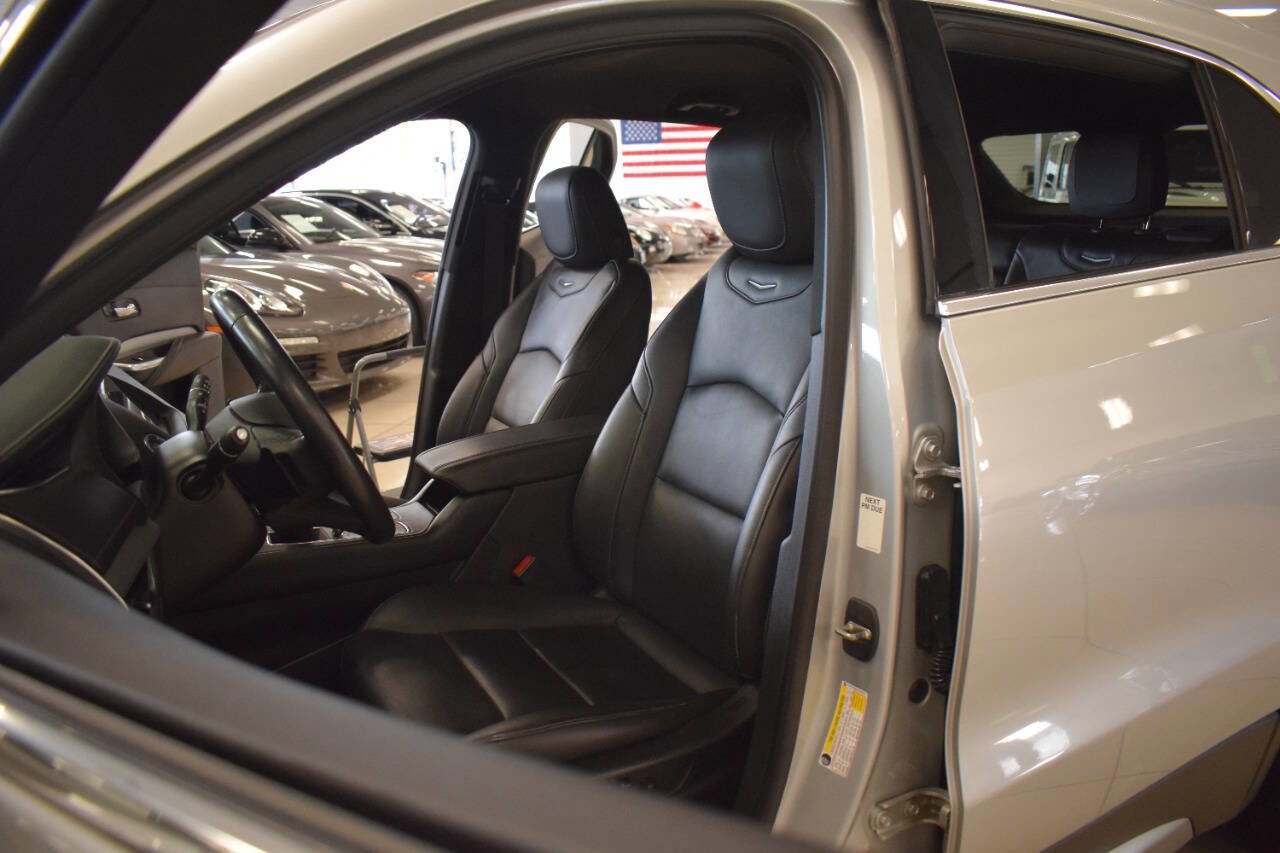Used 2020 Cadillac XT4 Premium Luxury FWD image 43