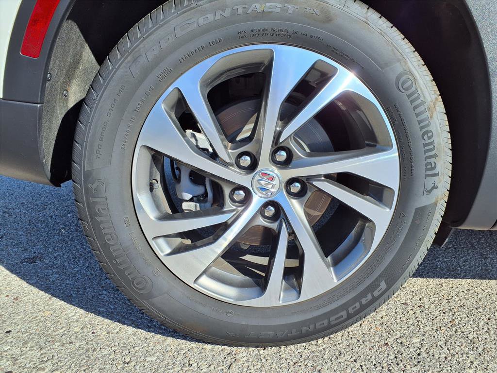 Used 2023 Buick Envision Essence image 35