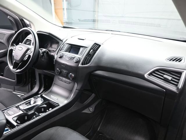 Used 2019 Ford Edge SE FWD image 27