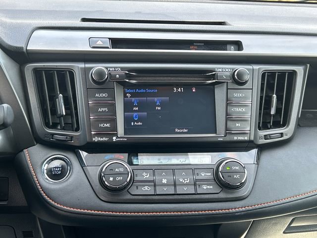 Used 2016 Toyota RAV4 SE w/ Protection Package image 18