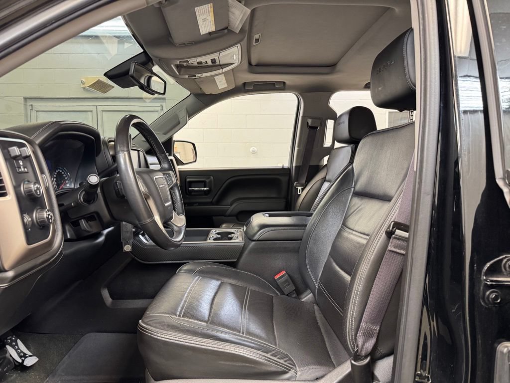 Used 2017 GMC Sierra 1500 Denali w/ Denali Ultimate Package AWD/4WD image 15