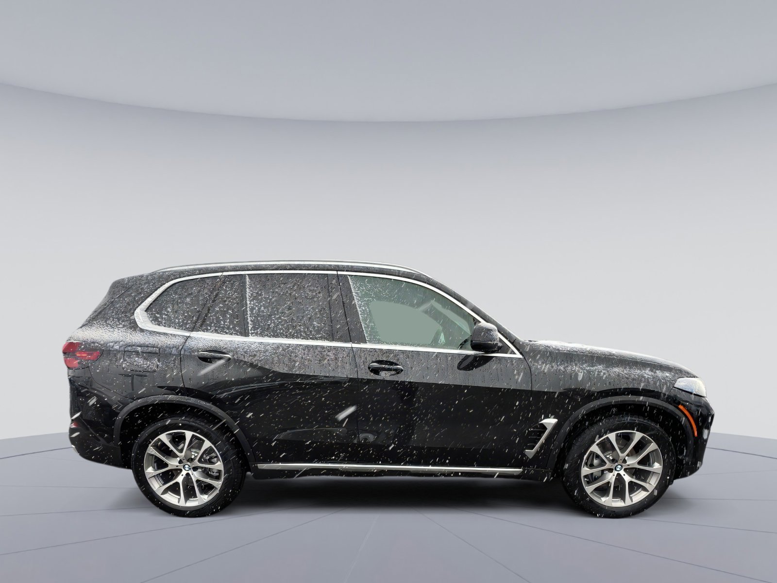 New 2026 BMW X5 xDrive40i w/ Climate Comfort Package image 9
