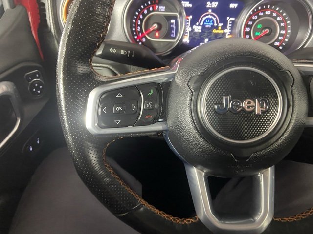 Used 2022 Jeep Gladiator Mojave w/ Cold Weather Group image 21