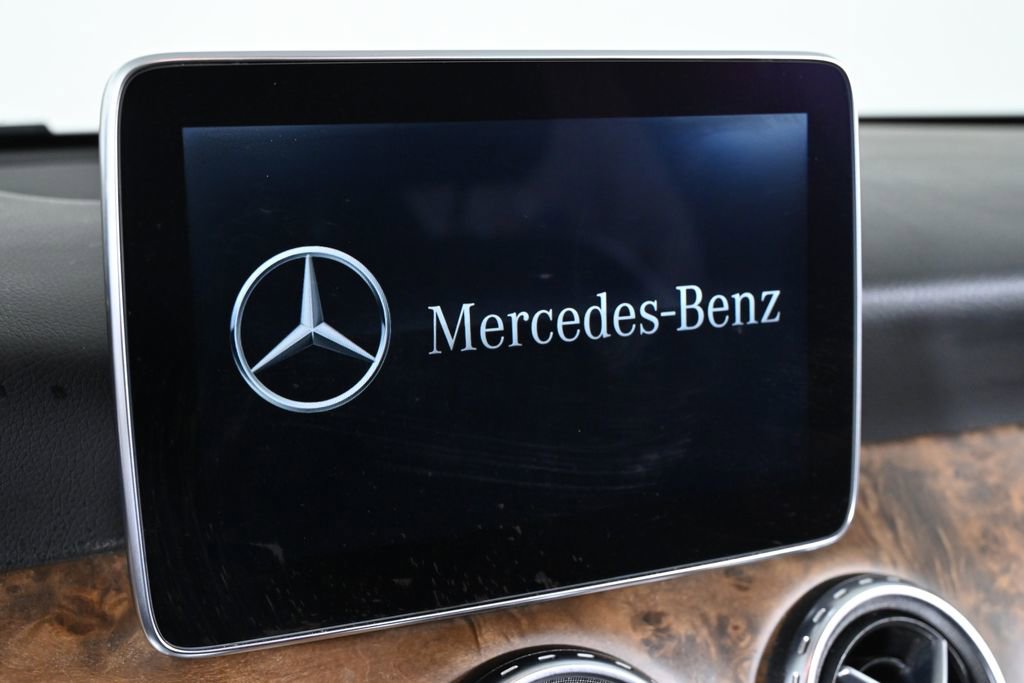 Used 2016 Mercedes-Benz GLA 250 4MATIC image 14