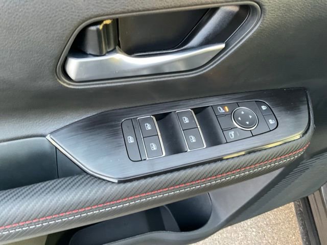 New 2026 Nissan Kicks SR w/ Cold Weather Package image 11