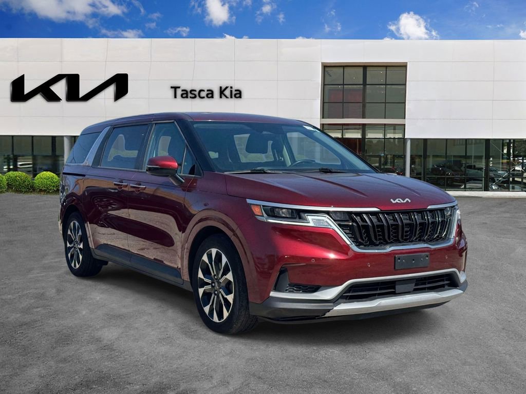 Used 2024 Kia Carnival EX