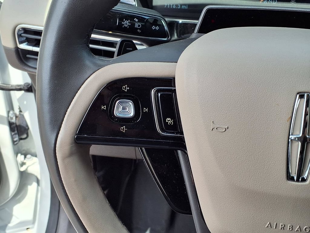 Used 2024 Lincoln Corsair Grand Touring w/ Equipment Group 302A AWD/4WD image 38