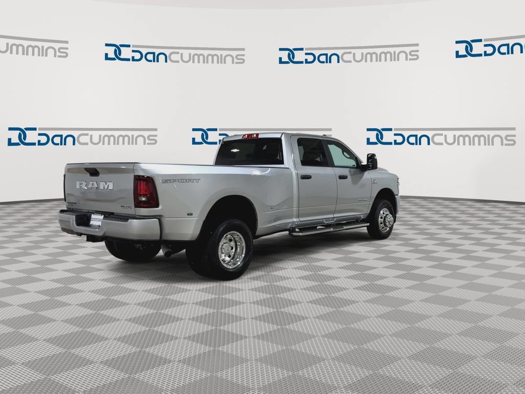 New 2026 RAM 3500 Big Horn AWD/4WD image 8