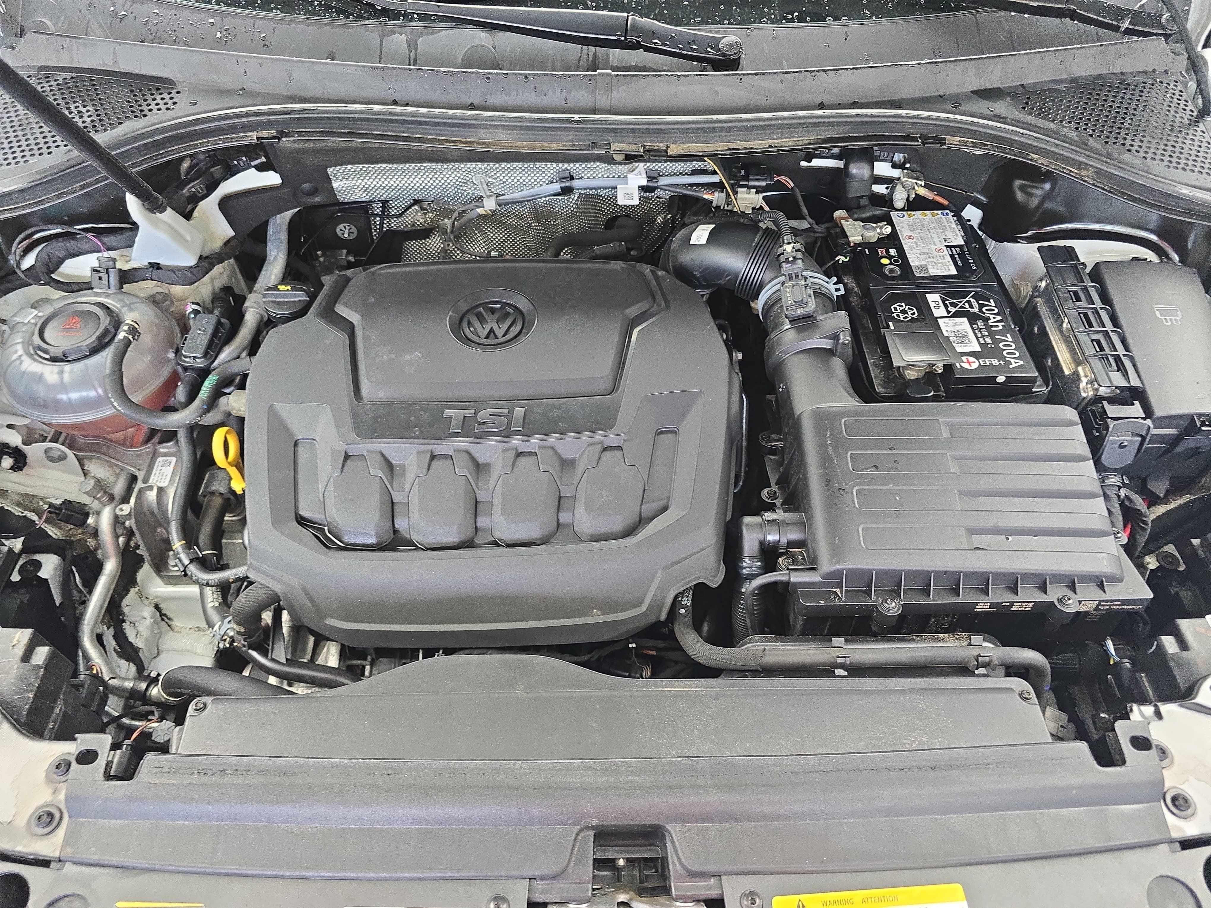 Used 2024 Volkswagen Tiguan SE AWD/4WD image 29