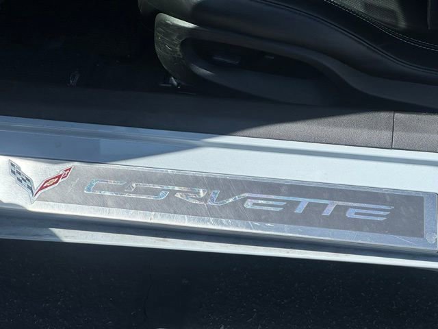 Used 2019 Chevrolet Corvette Stingray Coupe w/ Carbon Flash Badge Package RWD image 2