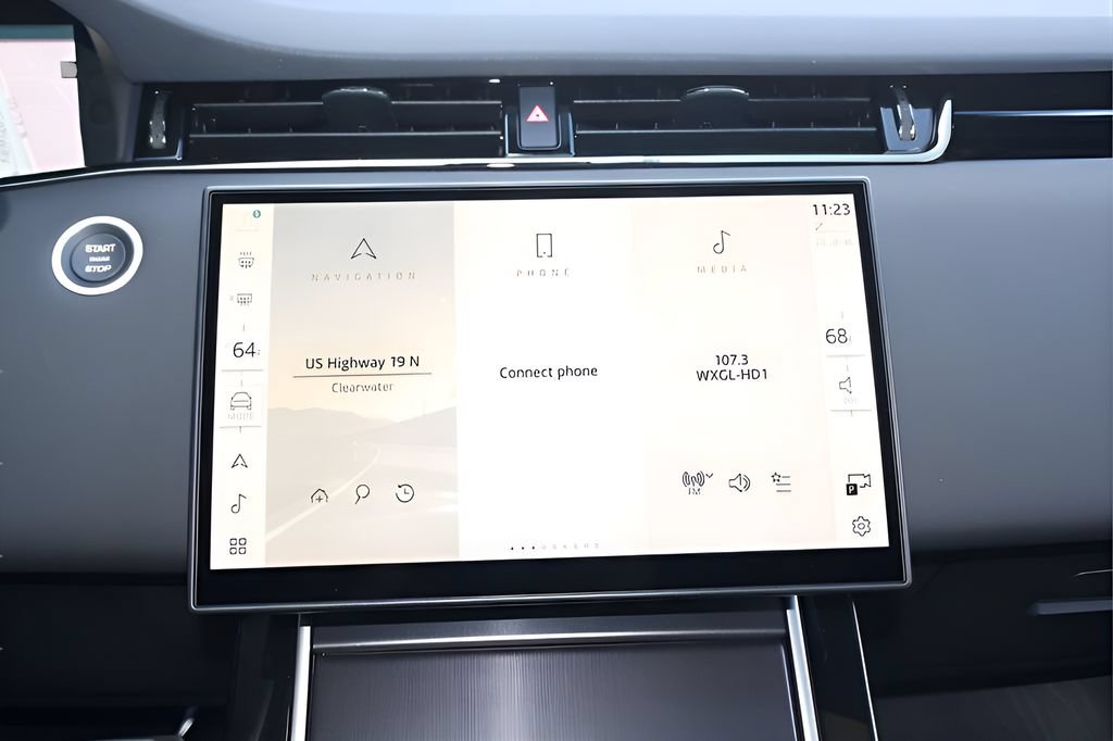 New 2026 Land Rover Range Rover Evoque Dynamic SE AWD/4WD image 23