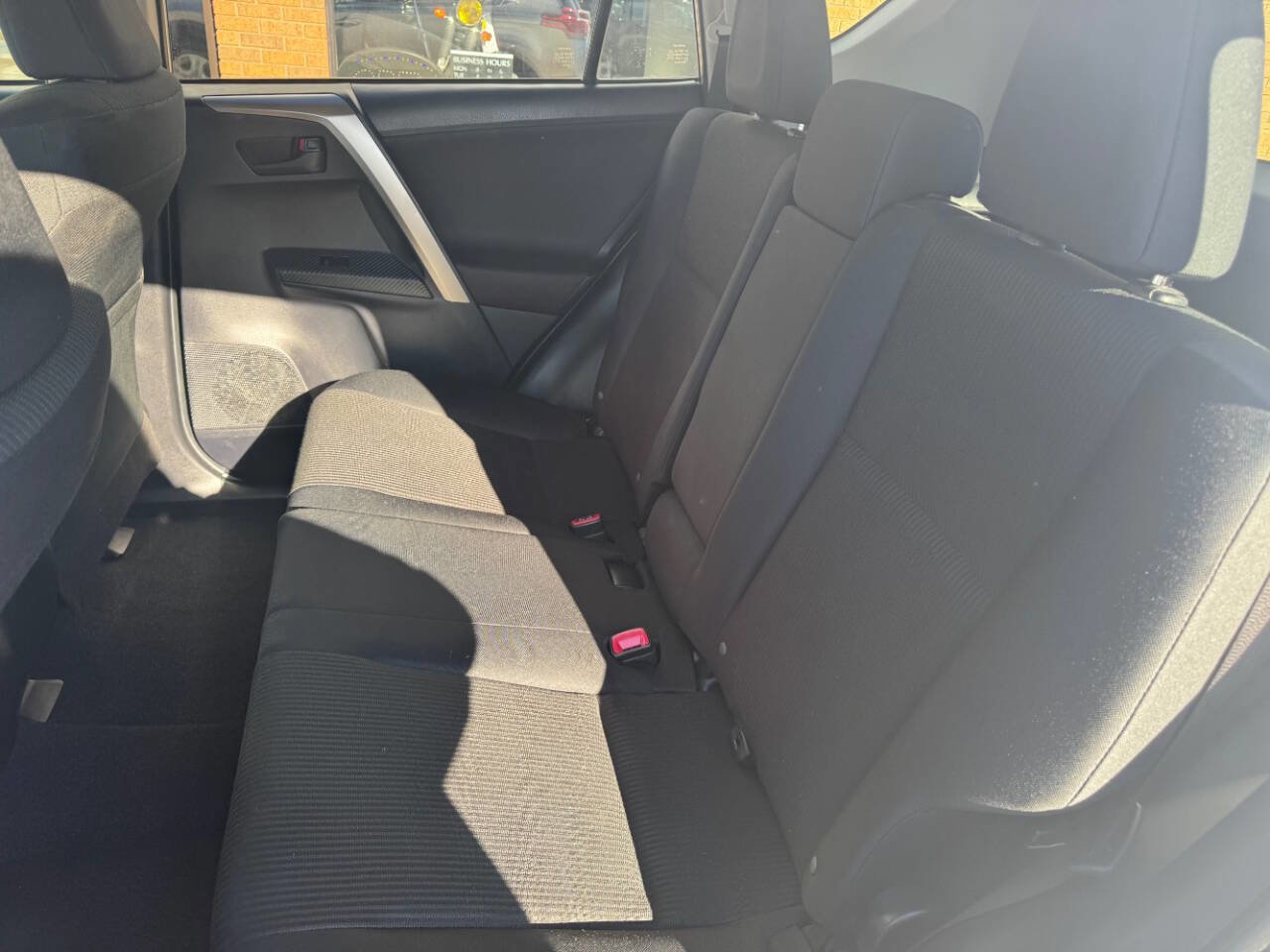 Used 2014 Toyota RAV4 LE image 21