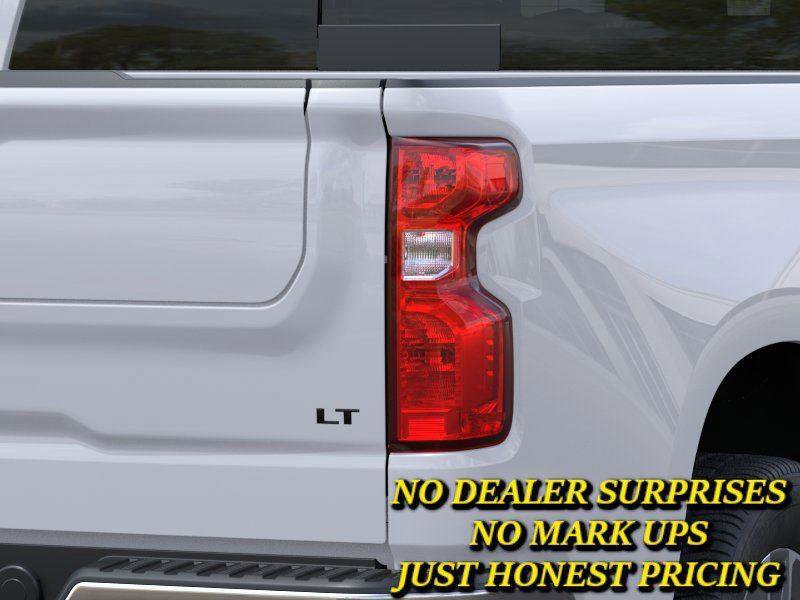 New 2026 Chevrolet Silverado 1500 LT w/ Texas Edition Plus RWD image 11