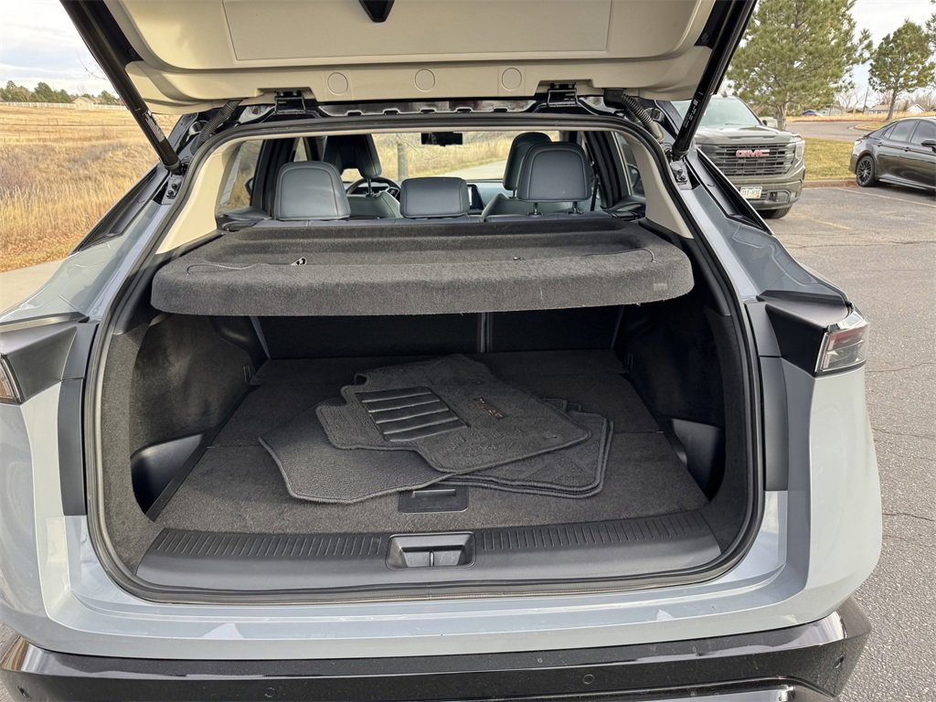 Used 2023 Nissan Ariya image 11