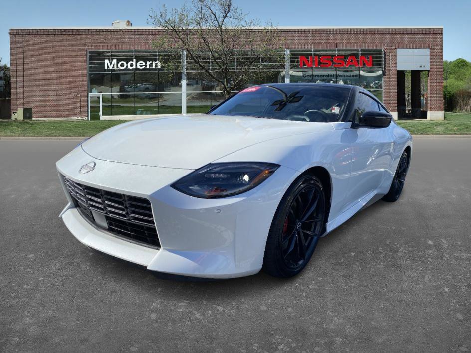 Certified 2024 Nissan Z Performance w/ Floor Mat Package