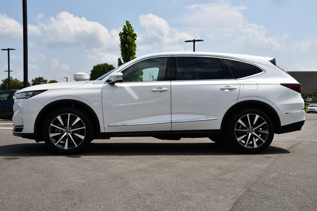 Certified 2026 Acura MDX w/ Technology Package AWD/4WD image 4