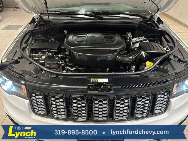 Used 2018 Jeep Grand Cherokee Altitude image 26