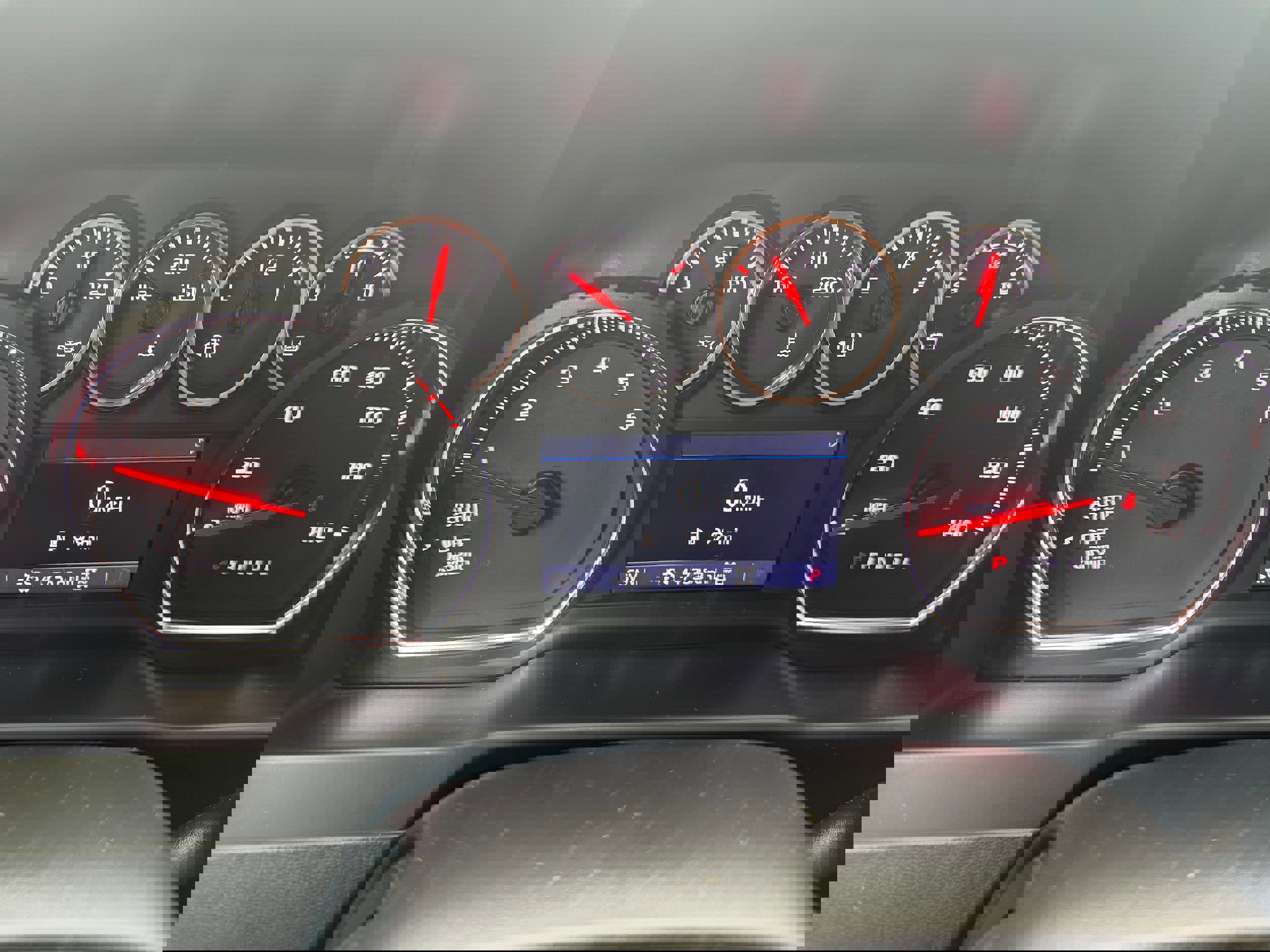 Used 2021 Chevrolet Silverado 1500 LTZ image 18