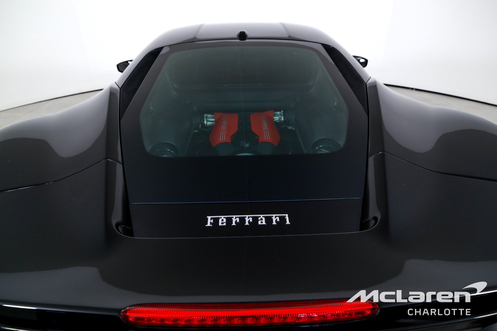 Used 2017 Ferrari 488 GTB RWD image 23