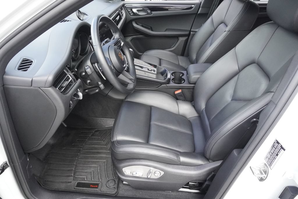 Used 2022 Porsche Macan AWD/4WD image 19