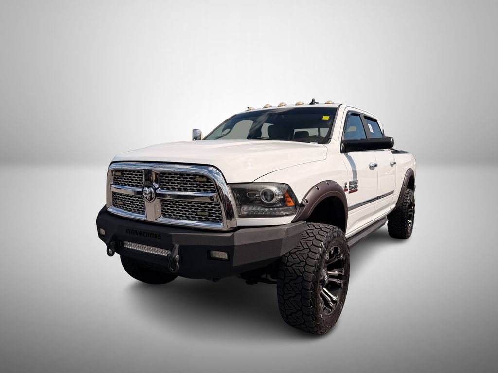 Used 2014 RAM 3500 Laramie w/ Convenience Group AWD/4WD image 2