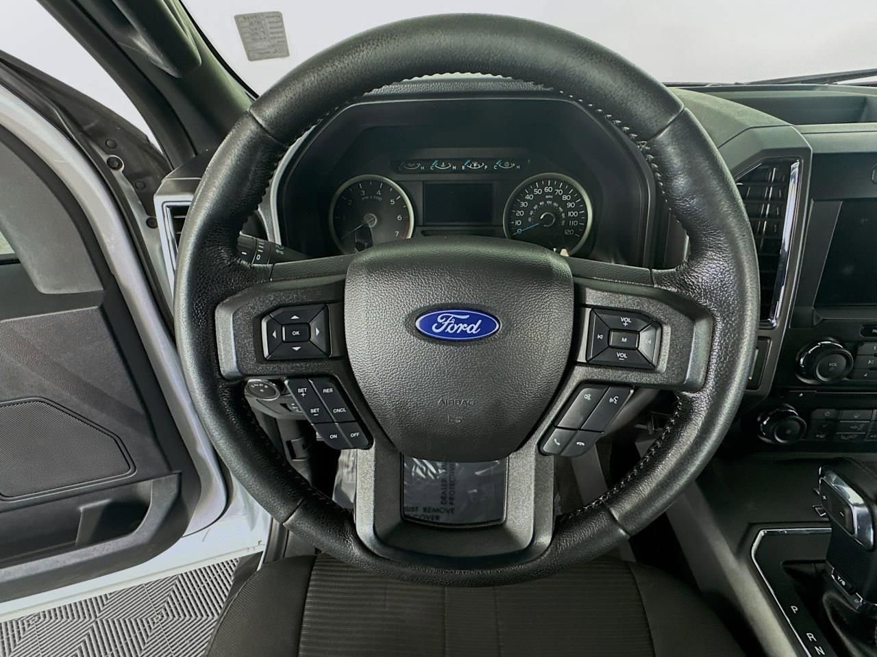 Used 2016 Ford F150 XLT w/ Equipment Group 302A Luxury image 10