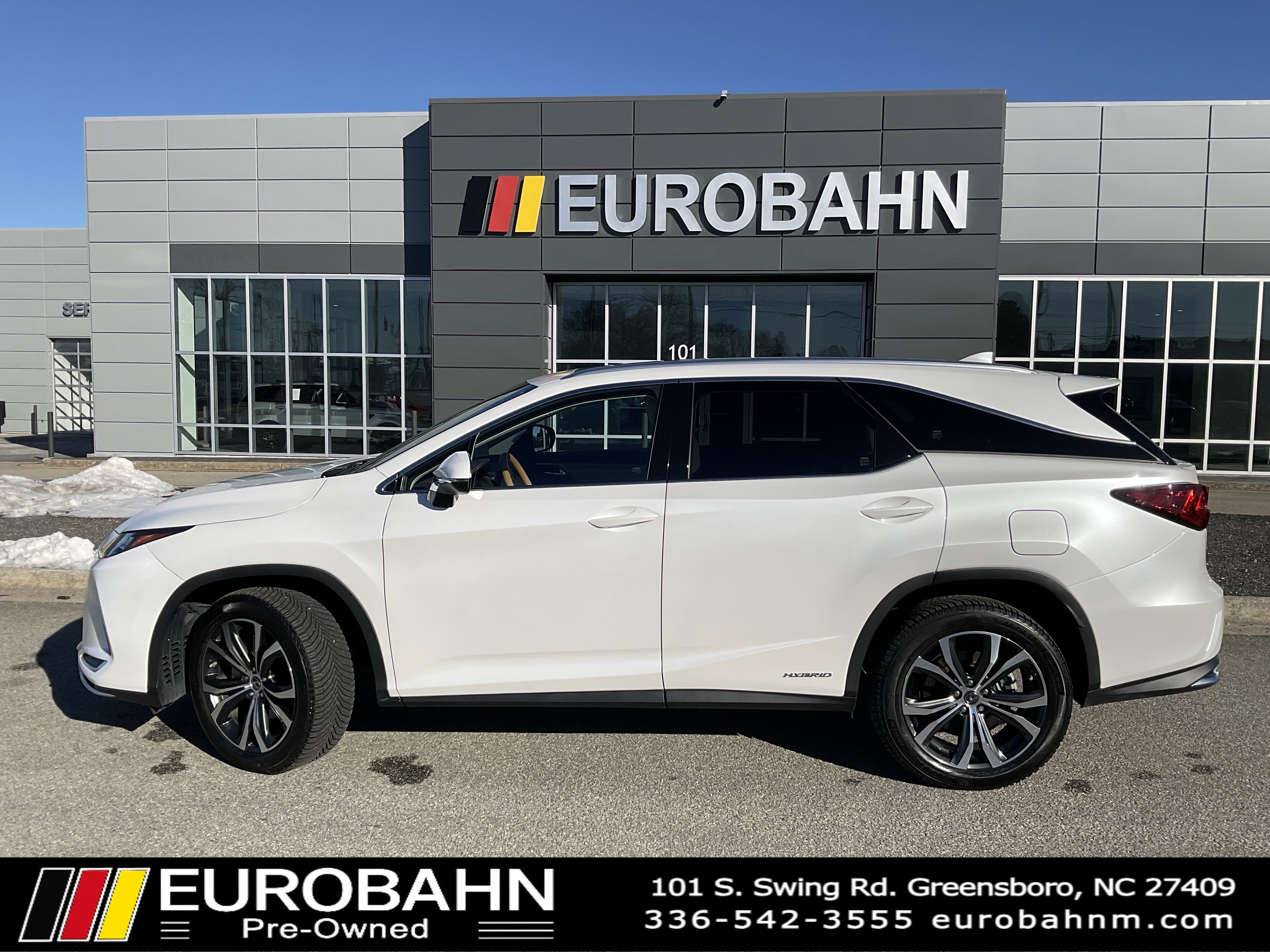 Used 2020 Lexus RX 450hL AWD w/ Premium Package image 2