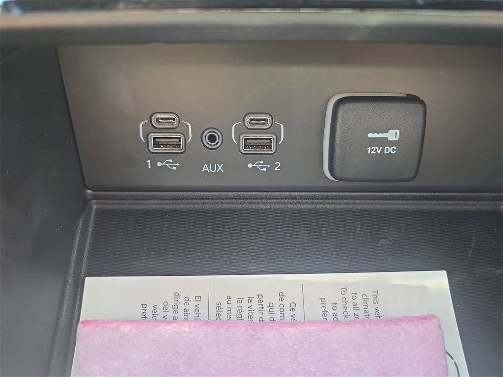 New 2025 Jeep Grand Cherokee L Altitude image 21