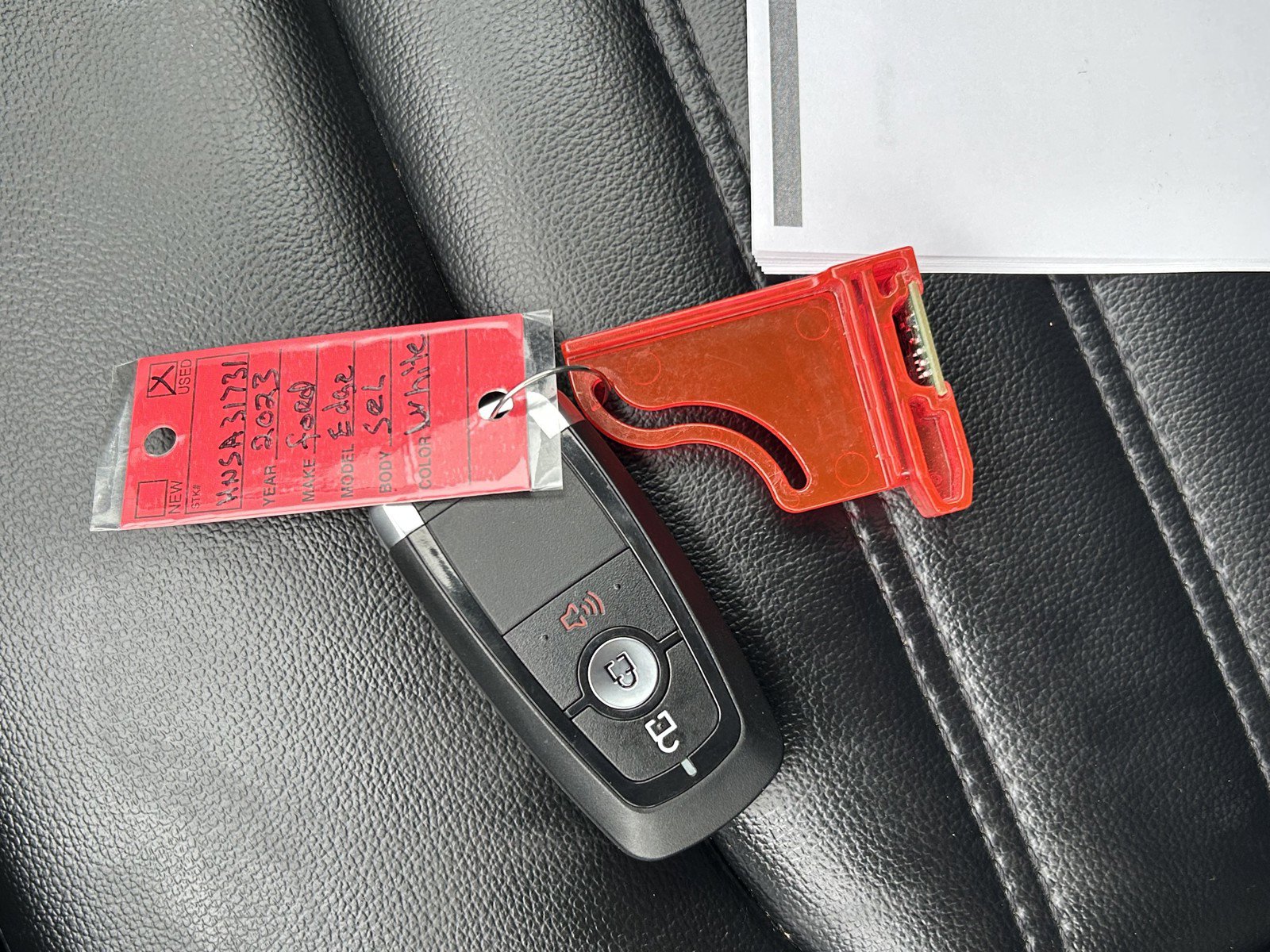 Used 2023 Ford Edge SEL image 36