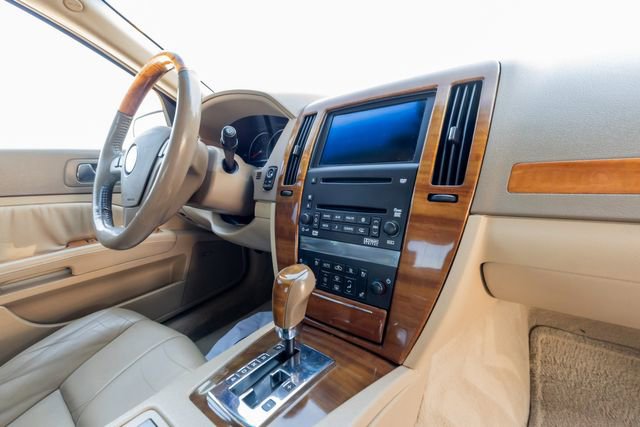 Used 2006 Cadillac STS V8 w/ Preferred Equipment Group image 22