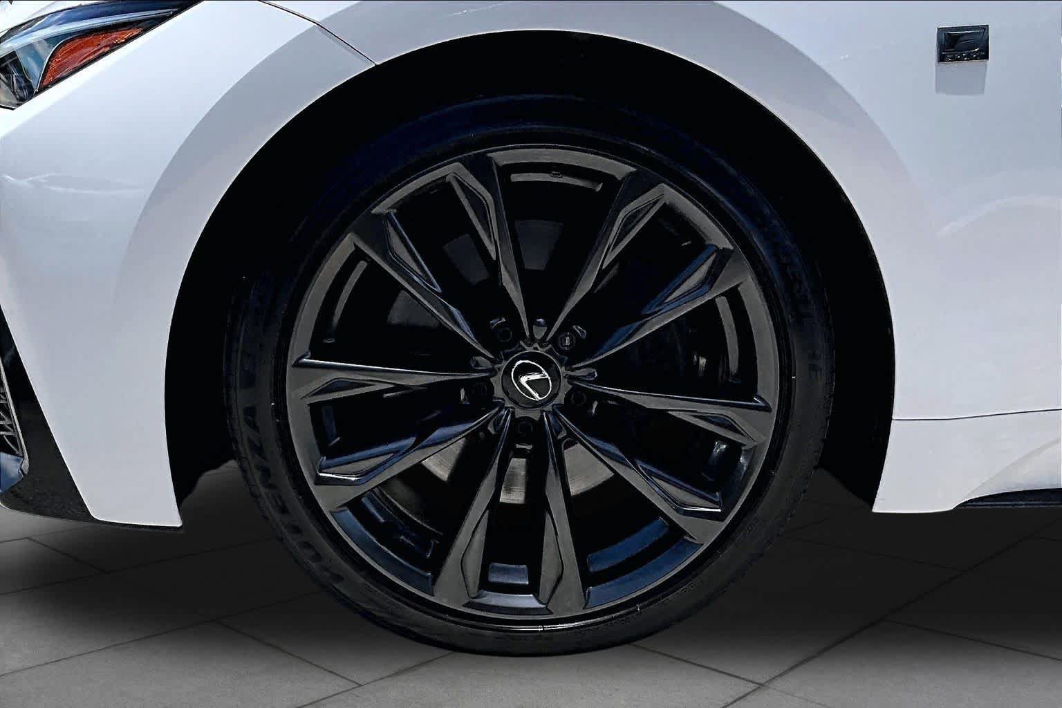 Used 2025 Lexus IS 350 F Sport w/ Accessory Package RWD image 11