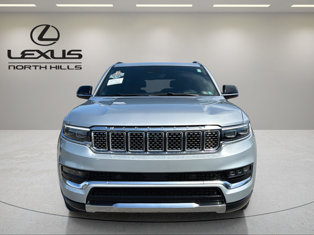 Used 2023 Jeep Grand Wagoneer L 4WD image 2